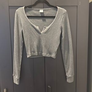 TNA Gray Waffle Long Sleeved Crop Top